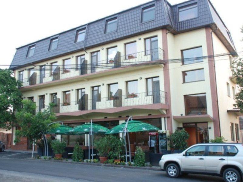 Hotel Coliseum Calafat Esterno foto