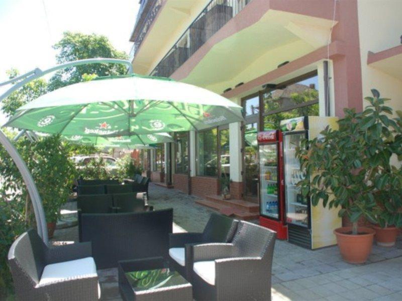Hotel Coliseum Calafat Esterno foto