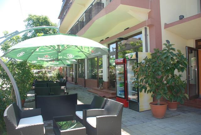Hotel Coliseum Calafat Esterno foto