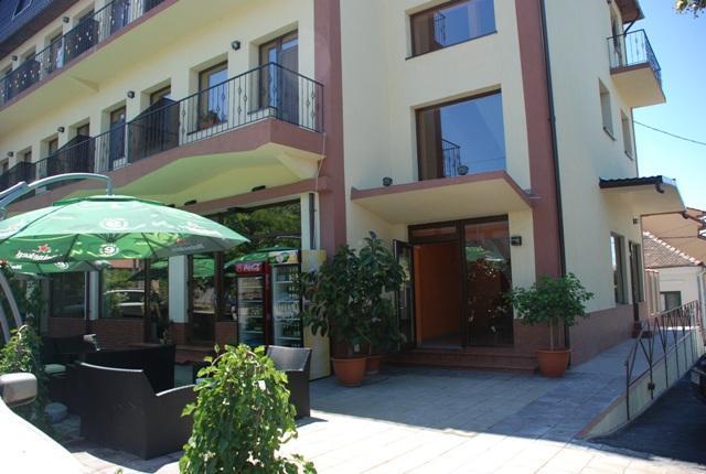 Hotel Coliseum Calafat Esterno foto