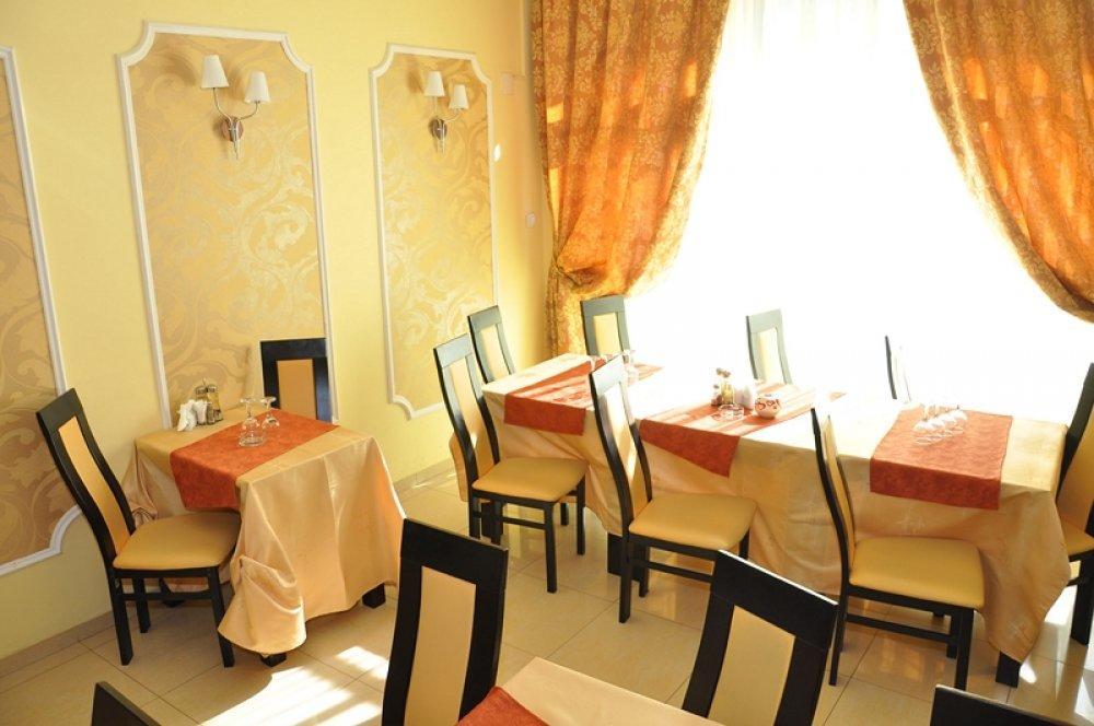 Hotel Coliseum Calafat Esterno foto