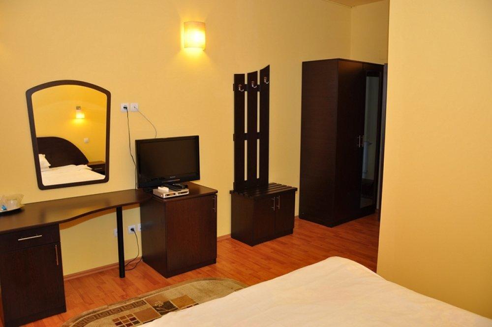 Hotel Coliseum Calafat Esterno foto
